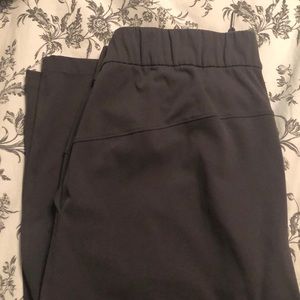 Lululemon On the Fly 7/8 pants